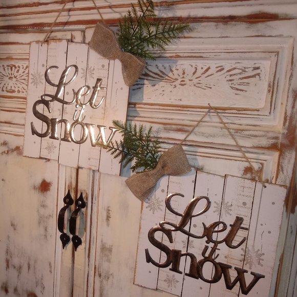 Wooden Let It Snow Wall Planks